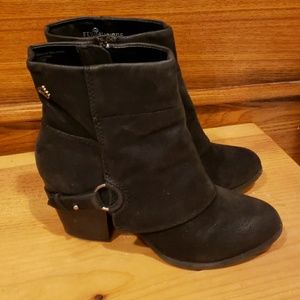 Fergie  Liza boot 8.5